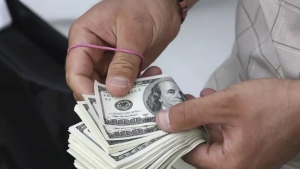 O‘zbekistonda dollar rasmiy kursi yana oshdi