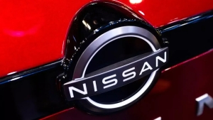Nissan 5 daqiqada zaryadlanadigan batareya tayyorlamoqda