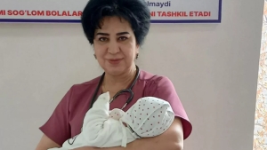 Toshkent viloyatida vazni 7 kilodan ziyod qizaloq tug‘ildi (video)