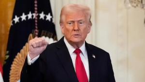 Donald Tramp uchinchi muddat haqida gapirdi va yangi bojlar joriy etishi mumkin