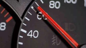 Tez yurishga rag‘batmi bu yoxud yana 10 km/h «pogreshnost» haqida