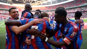 Angliya kubogi. "Kristal Pelas" "Aston Villa"ni yirik hisobda mag‘lub etib, finalga chiqdi