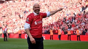 Arne Slot «Liverpul»ni muddatidan oldin chempion qildi: Angliya futbolida yangi tarix yozildi!
