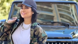 Munisa Rizayeva farzandining yuzini ilk bor ko‘rsatdi (video)