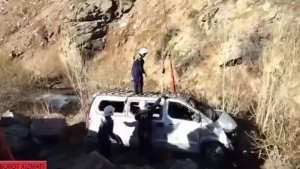 Qamchiq dovonida Honda avtomobili xandaqqa qulab tushdi (video)