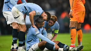 "Manchester Siti" himoyachisi qancha muddatga safdan chiqqani aniq boʻldi