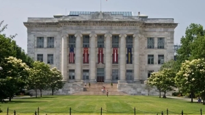 AQSH Harvard universitetiga federal mablag‘ ajratishni tekshirmoqda