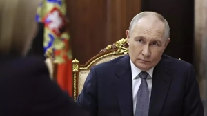 Putin Pasxa munosabati bilan 30 soatlik otashkesim e’lon qildi