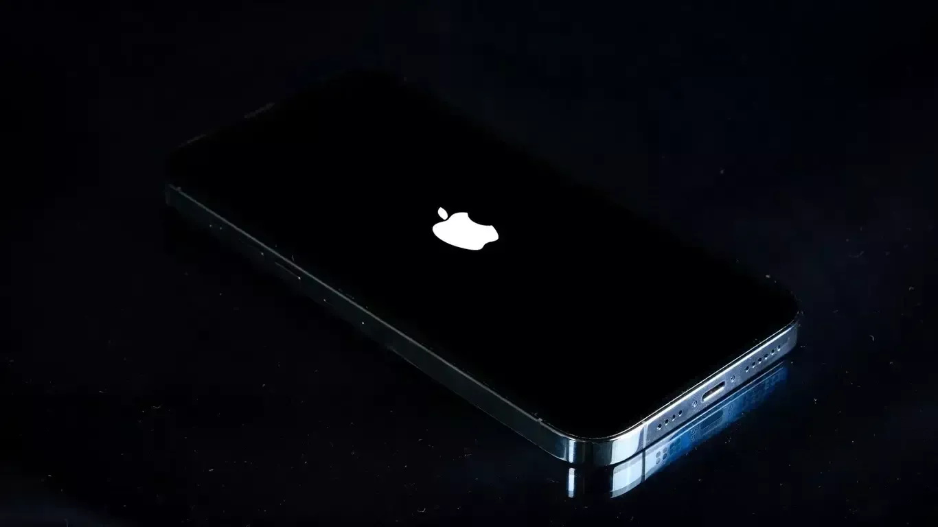 Apple'ning birinchi buklama iPhone'i 2026 yilda chiqadi