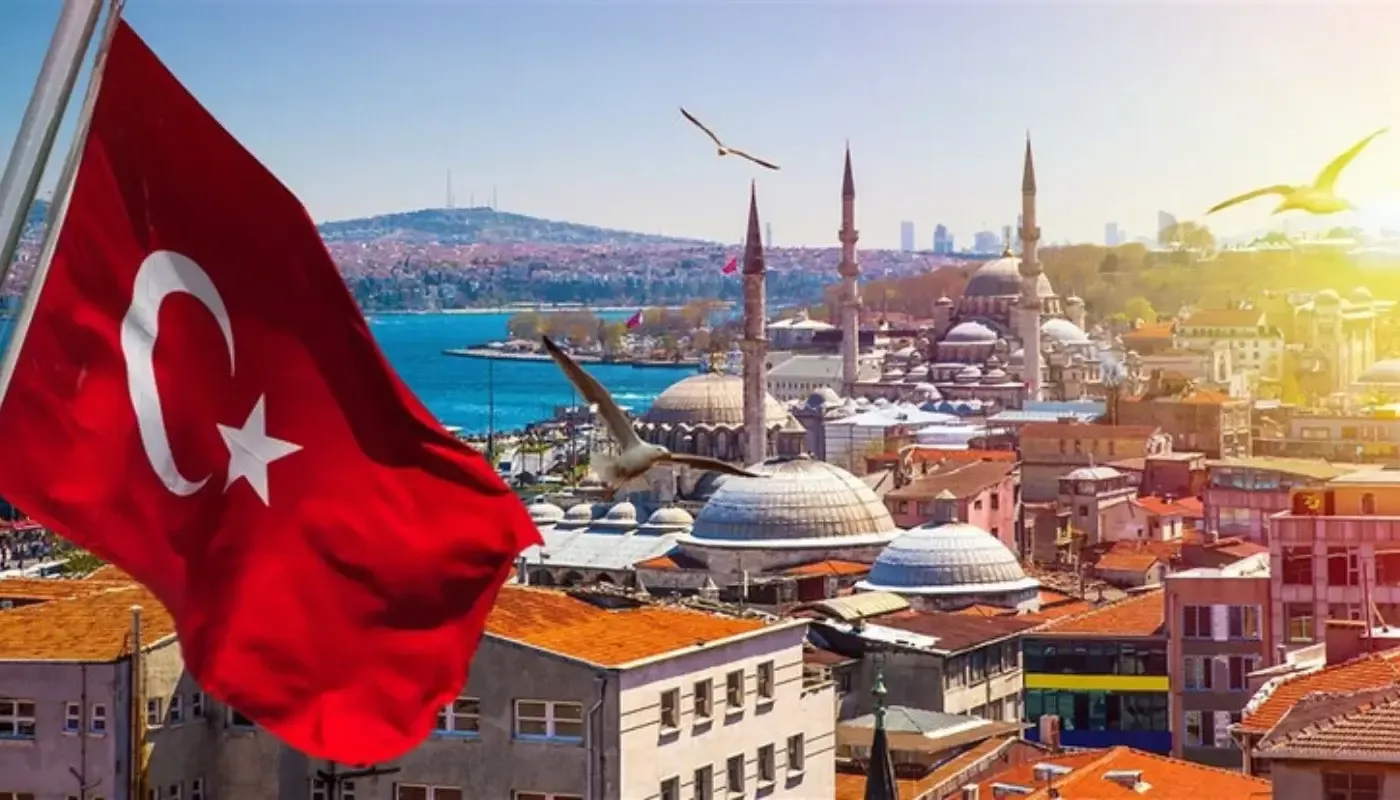 Firibgarlar qo‘lida qolmang: Turkiyada “yuqori maoshli ish” va’dasi ortidagi xatarlar