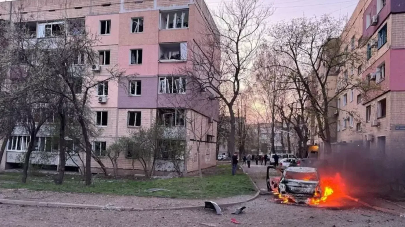 Kriviy Rihdagi hujumda 56 kishi yaralandi, uylar va mashinalar vayron bo‘ldi