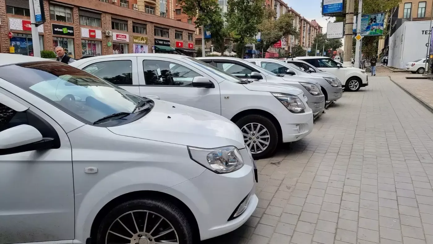 Toshkentda 2025 yil iyulidan to‘liq pulli parkovka tizimi joriy etiladi