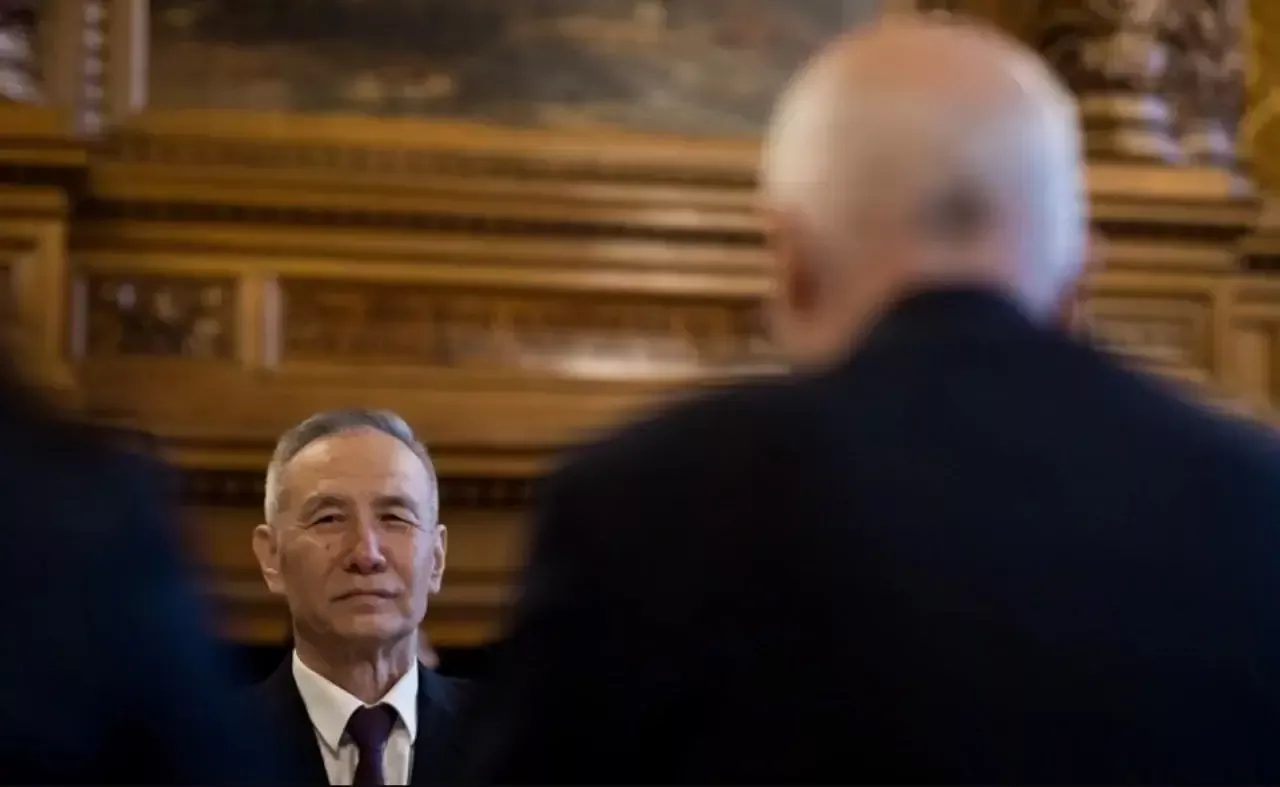 Xitoylik sobiq «iqtisodiyot qiroli»ning o‘g‘liga nisbatan tergov boshlandi