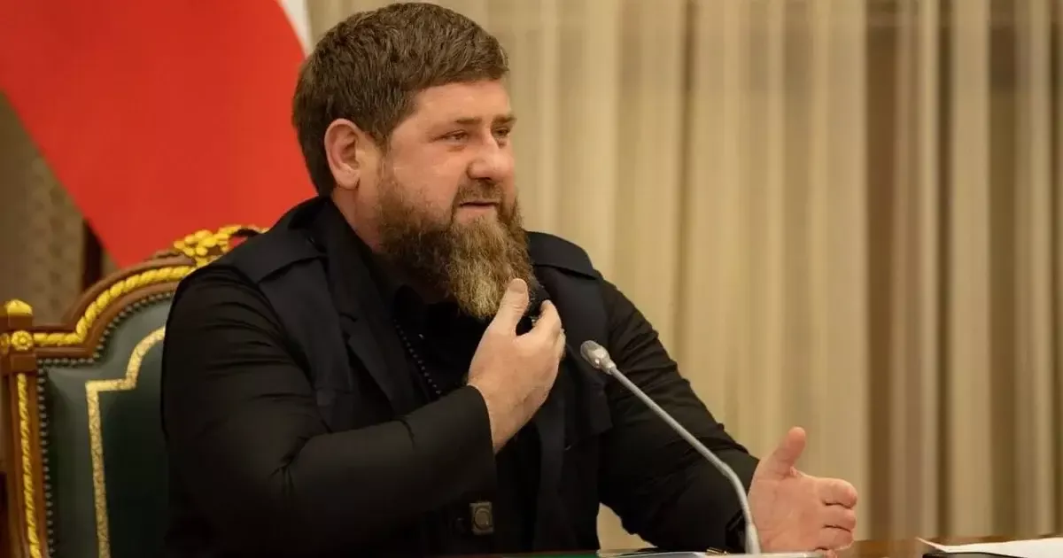 Ramzan Qodirov iste’fo so‘rashi haqida gapirib, keyin «uni noto‘g‘ri tushunishgani»ni aytdi